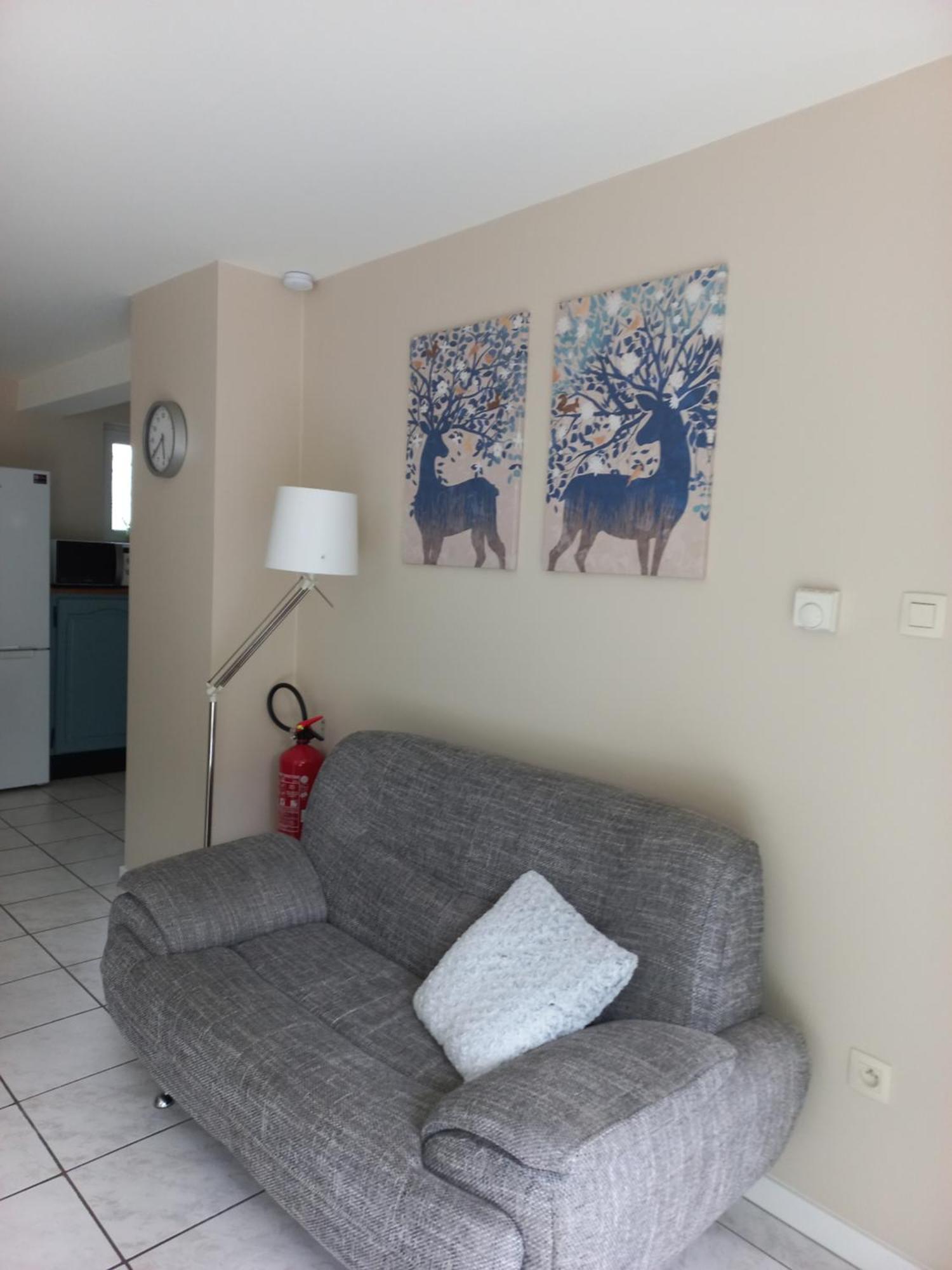 El Bosque Villa Dilsen Stokkem Bagian luar foto
